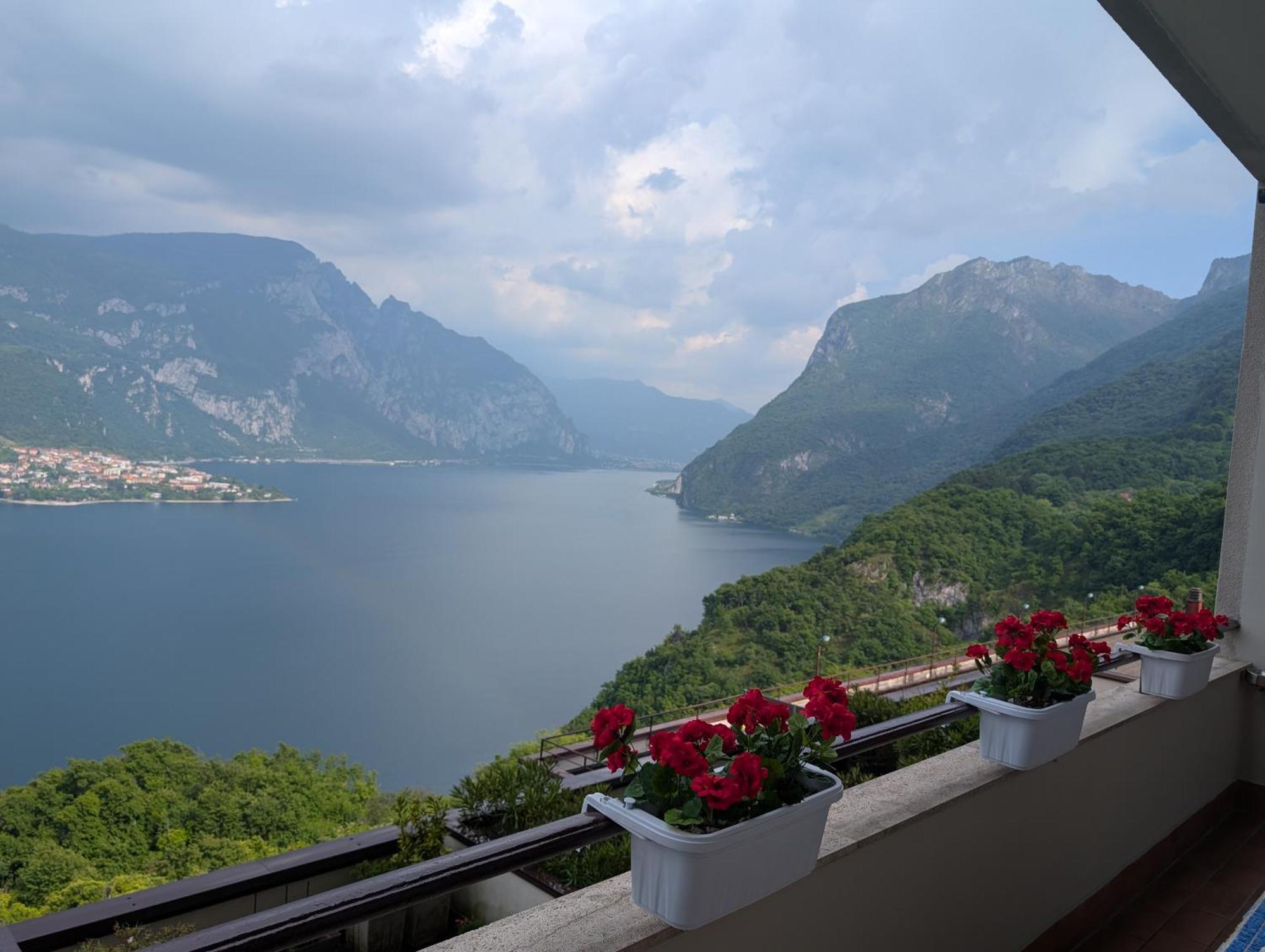 Angolo Paradiso - Lago Di Como Valbrona Exterior foto